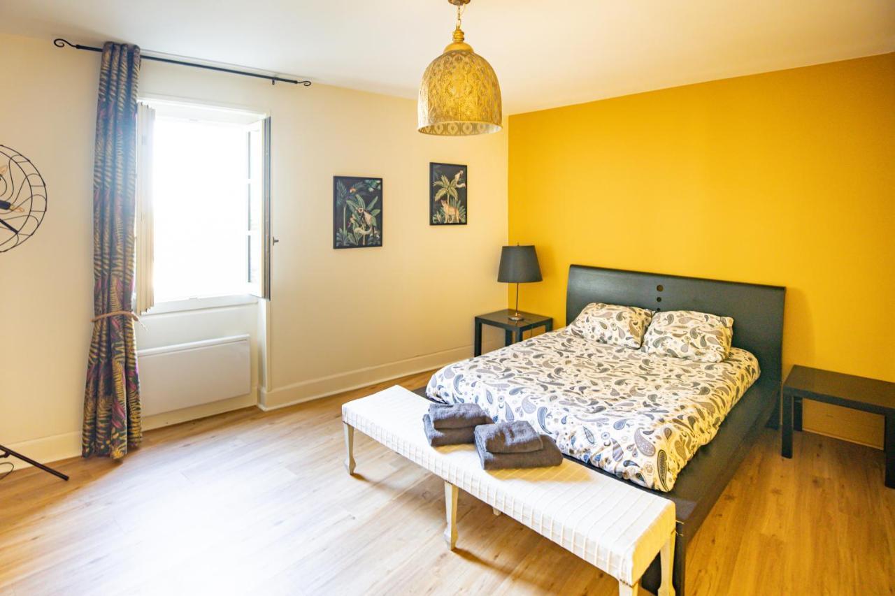 Chambres D'Hote Le Cedre Lezoux 外观 照片