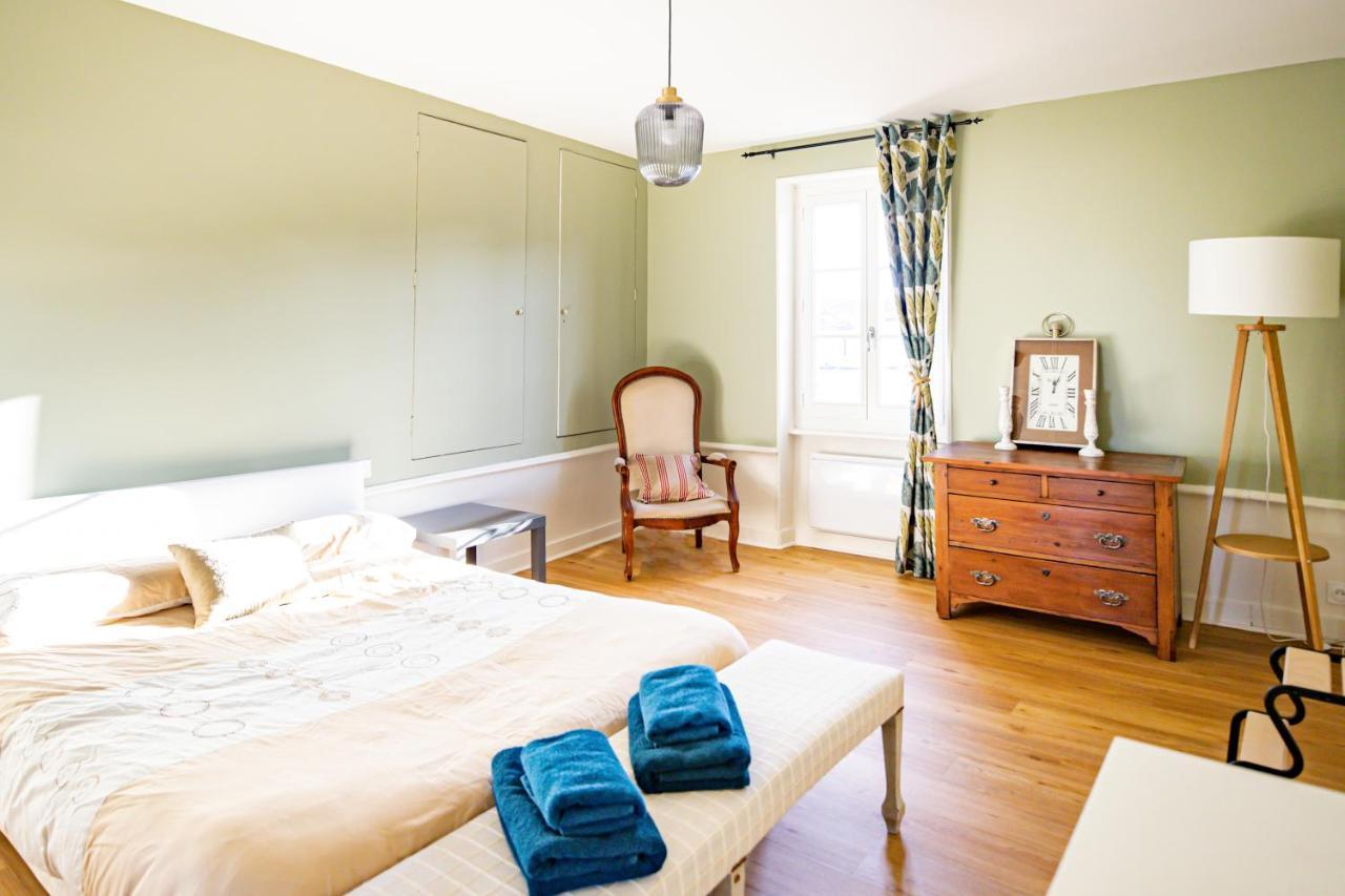 Chambres D'Hote Le Cedre Lezoux 外观 照片