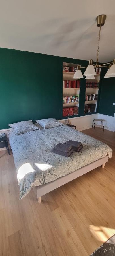 Chambres D'Hote Le Cedre Lezoux 外观 照片